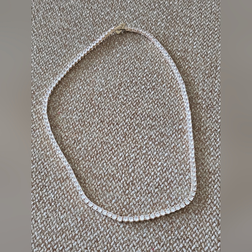 Anne Klien Elegant Gold and Silver Necklace Sparkly New